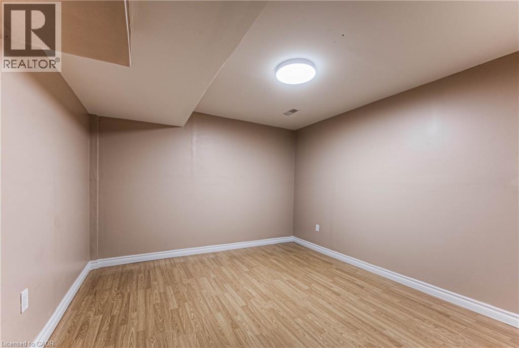 142 Westforest Trail, Kitchener, Ontario  N2N 3B2 - Photo 36 - 40744064