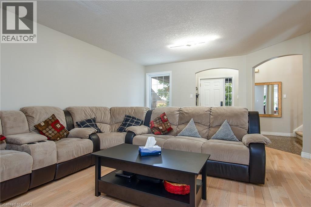 11 Apple Ridge Drive, Kitchener, Ontario  N2P 2R8 - Photo 16 - 40744668