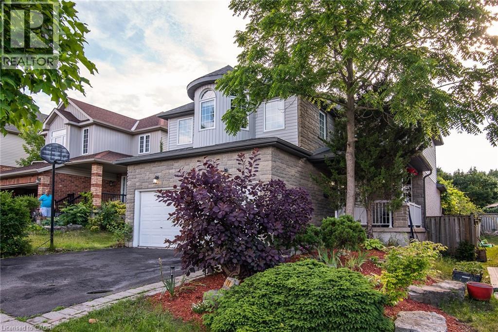 11 Apple Ridge Drive, Kitchener, Ontario  N2P 2R8 - Photo 3 - 40744668
