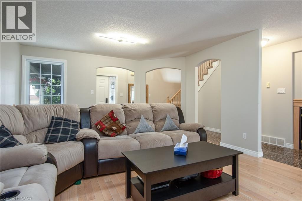 11 Apple Ridge Drive, Kitchener, Ontario  N2P 2R8 - Photo 17 - 40744668