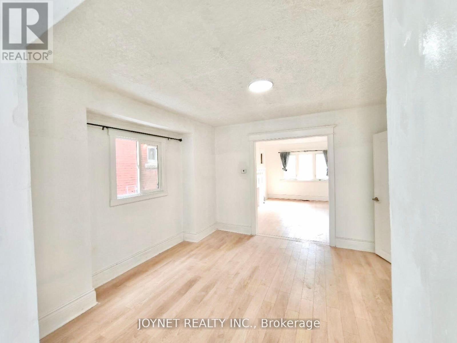 68 Barclay Street, Hamilton, Ontario  L8S 1P4 - Photo 7 - X12202776