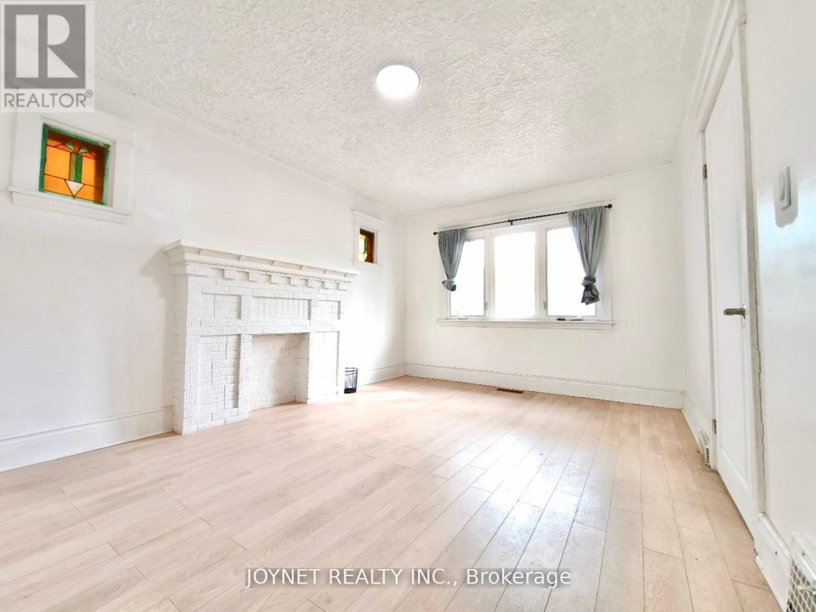 68 Barclay Street, Hamilton, Ontario  L8S 1P4 - Photo 5 - X12202776