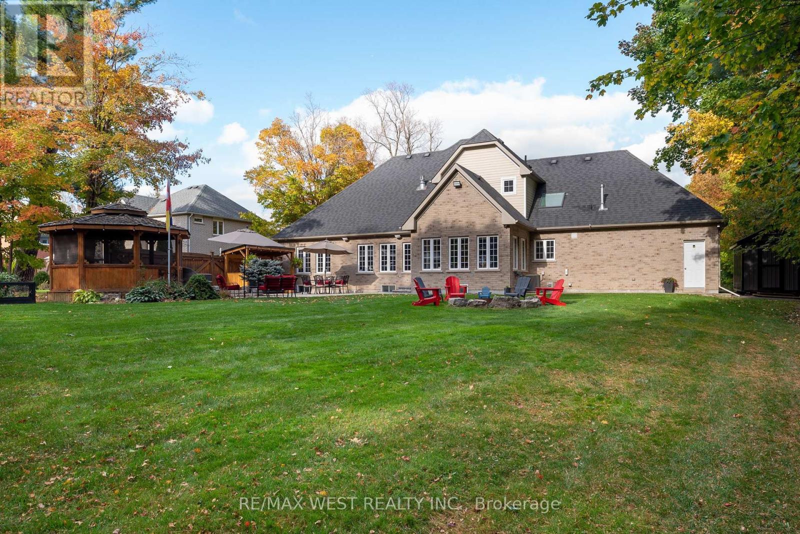252 Main Street, Erin, Ontario  N0B 1T0 - Photo 40 - X12353026