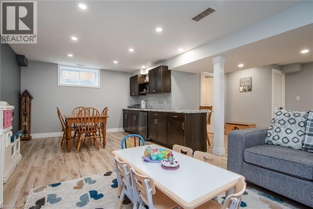 102 Forbes Crescent, Listowel, Ontario  N4W 0B4 - Photo 41 - 40745430