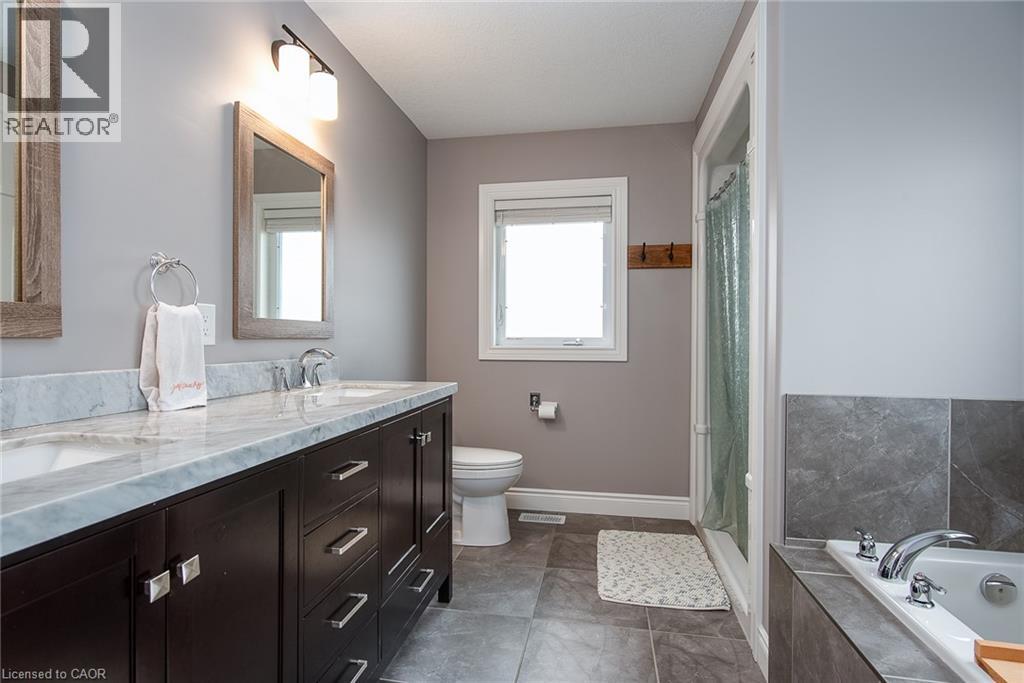 102 Forbes Crescent, Listowel, Ontario  N4W 0B4 - Photo 28 - 40745430