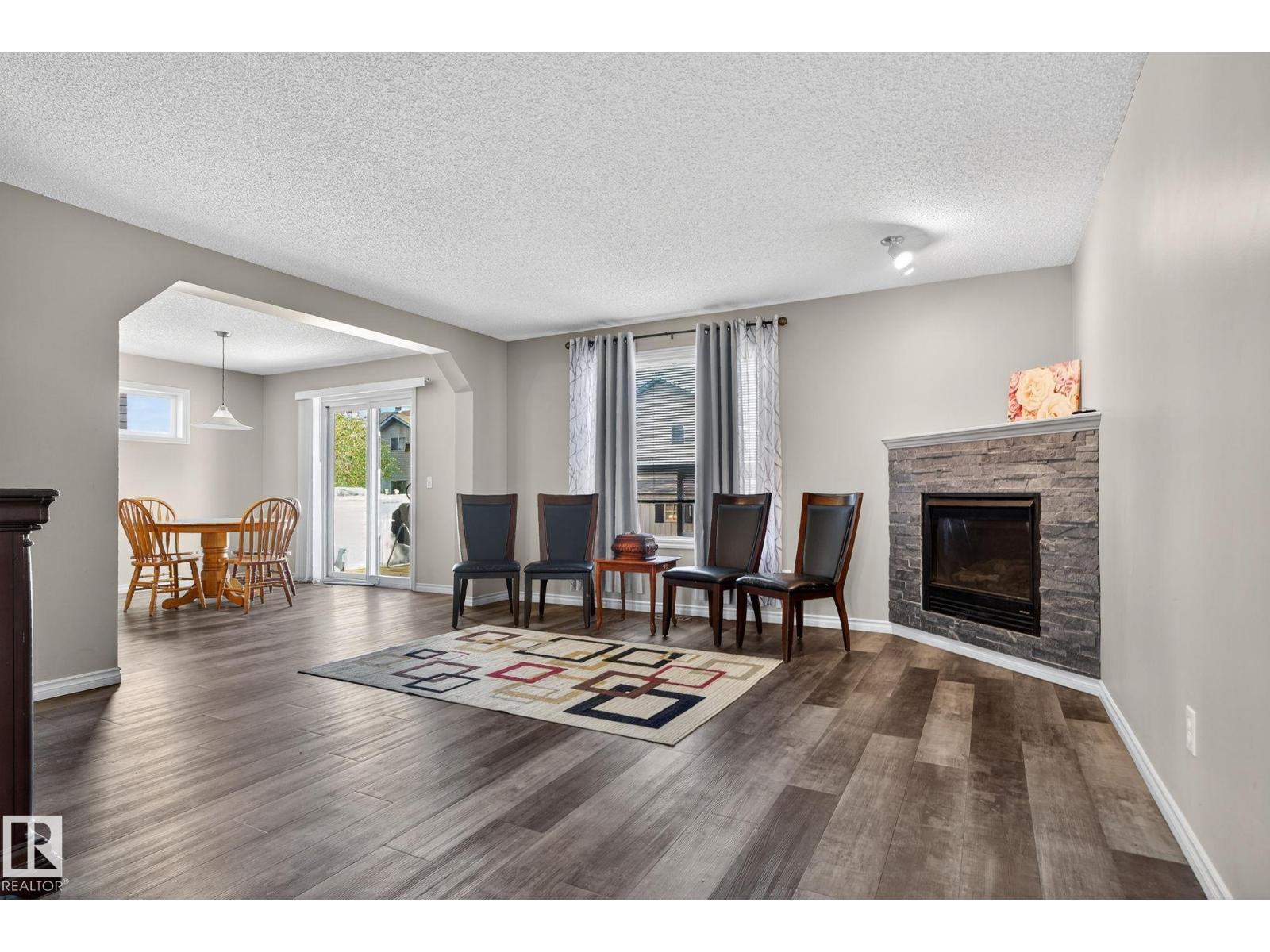 3811 Mclean Cl Sw, Edmonton, Alberta  T6W 1R4 - Photo 15 - E4451511
