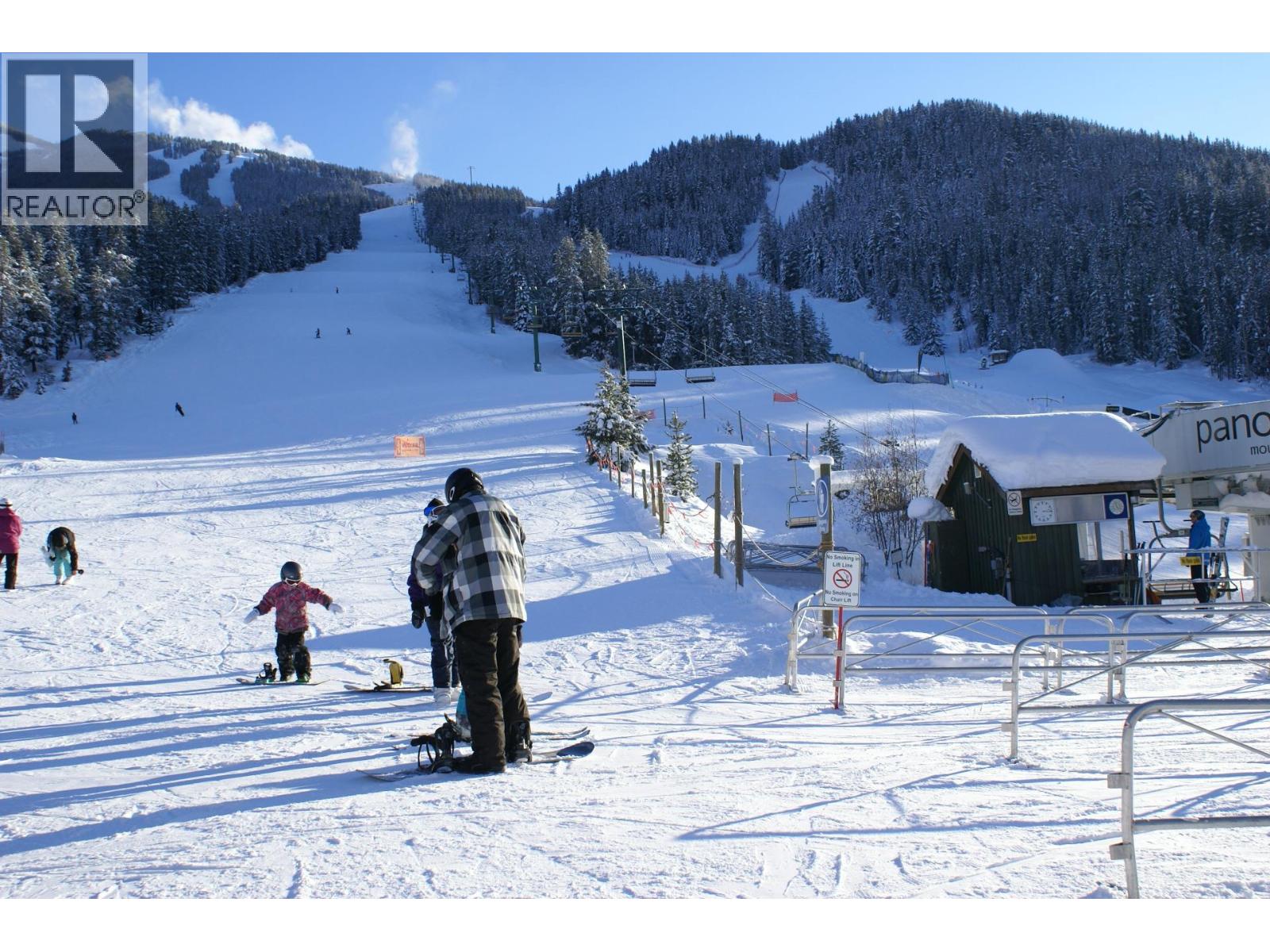 2090 Summit Drive Unit# 203, Panorama, British Columbia  V0A 1T0 - Photo 20 - 10335843