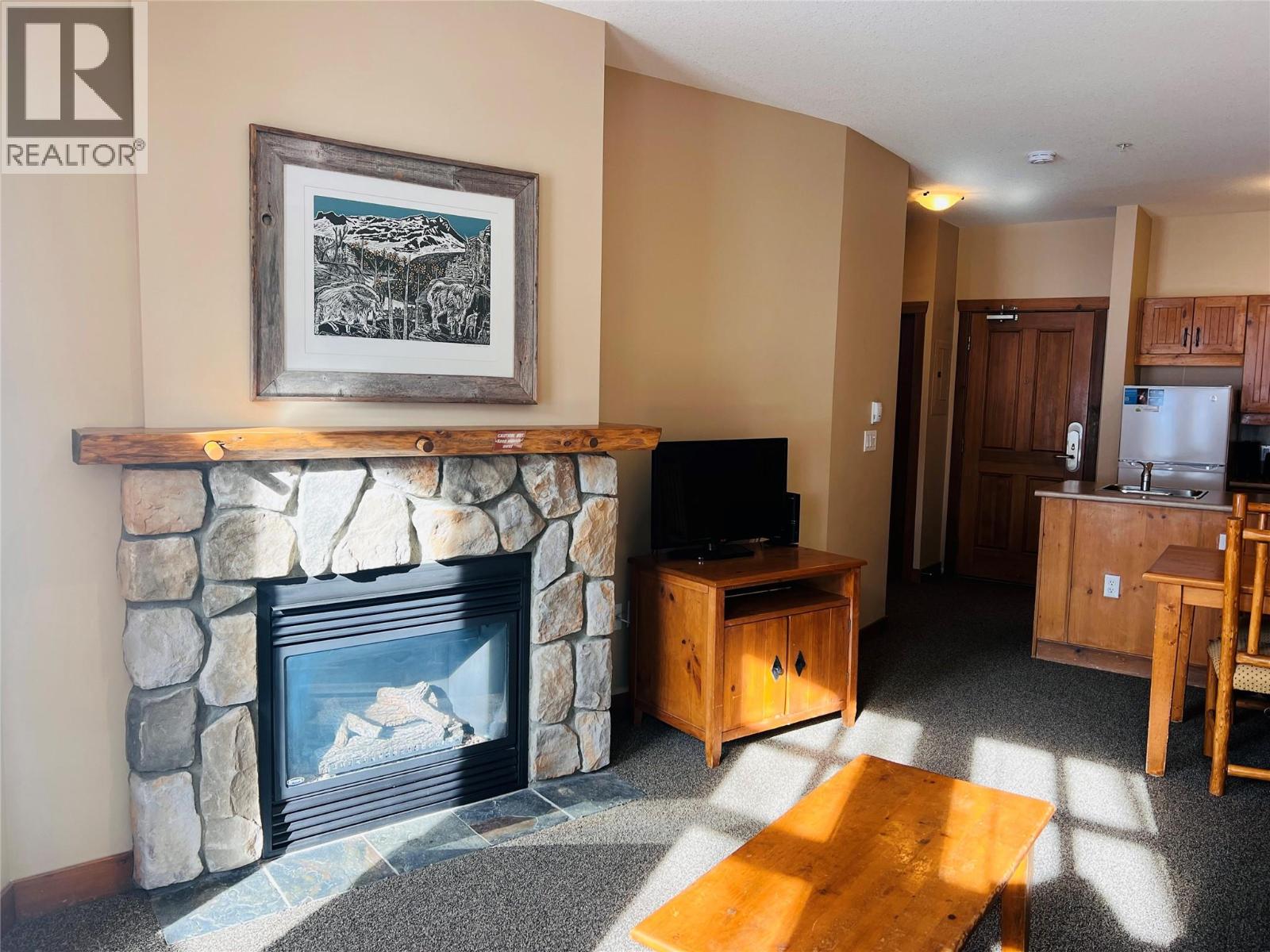 2090 Summit Drive Unit# 203, Panorama, British Columbia  V0A 1T0 - Photo 13 - 10335843