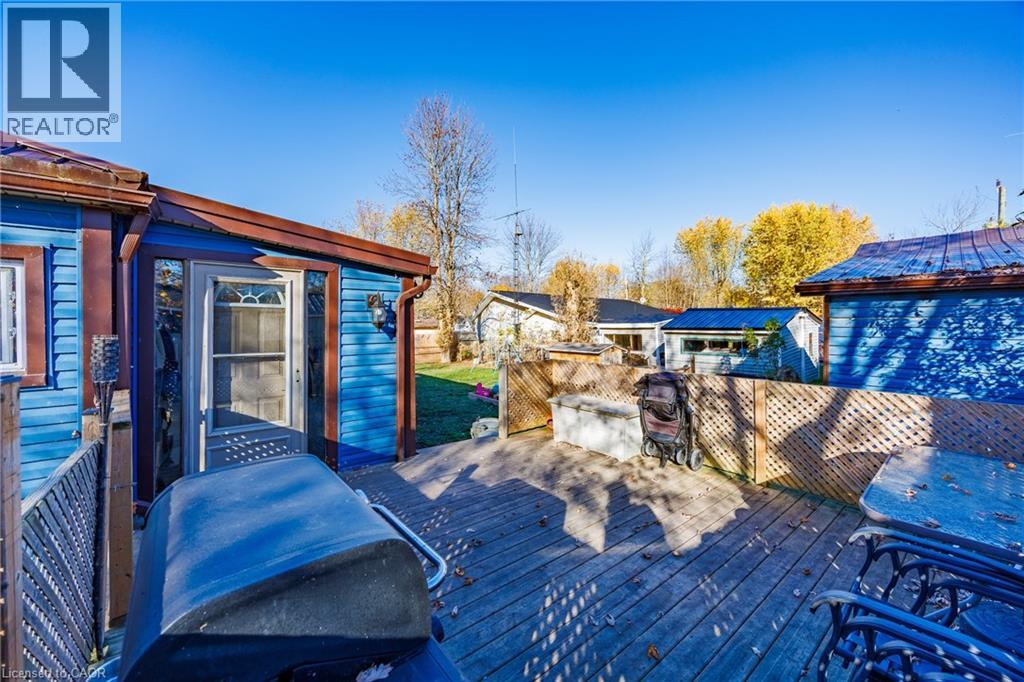 Property at 11 REIDY Street image 4