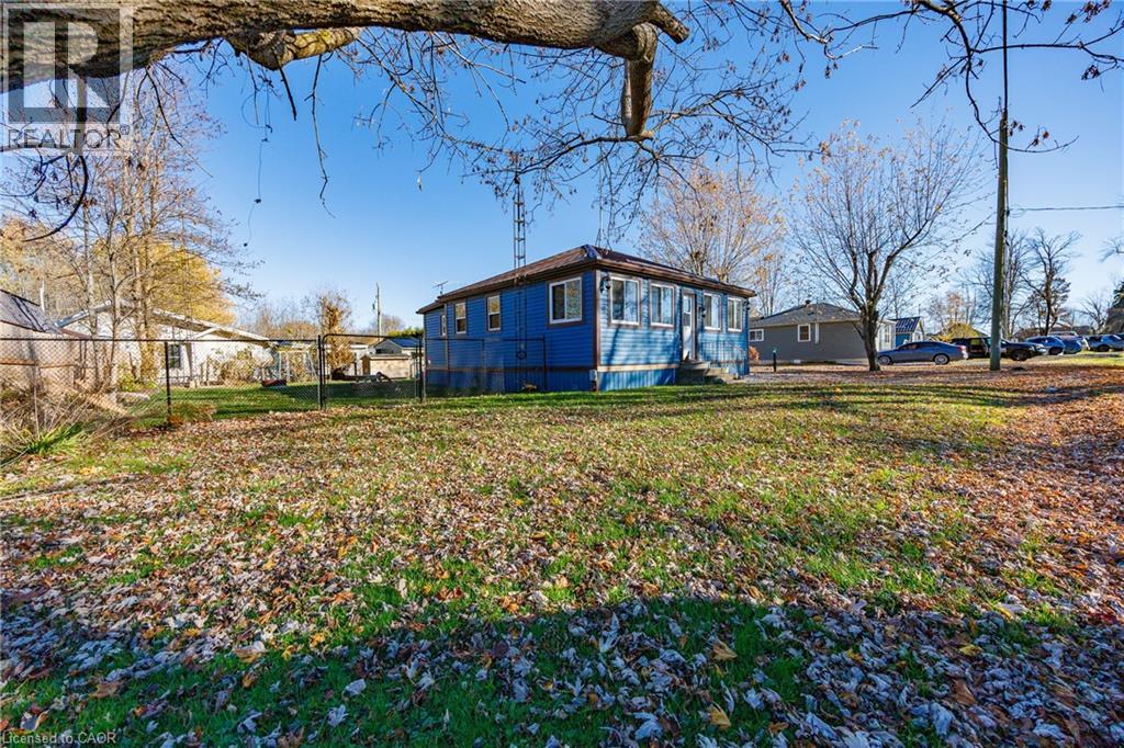 Property at 11 REIDY Street image 3