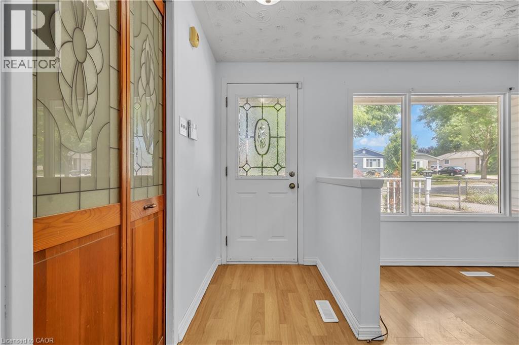 Property at 87 CHRISTOPHER Drive image 4
