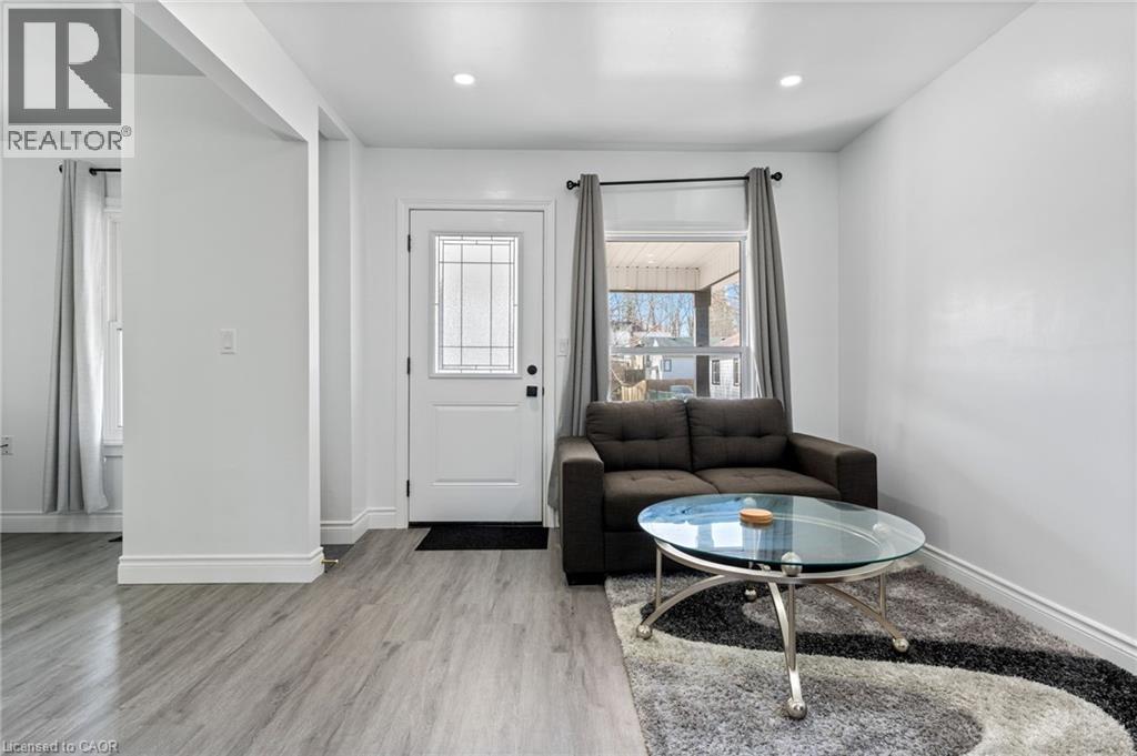 249 Chapel Street, Simcoe, Ontario  N3Y 1N8 - Photo 11 - 40749459