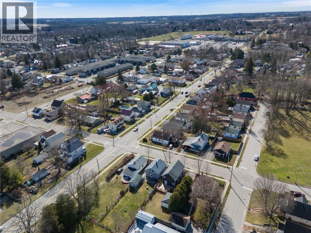 249 Chapel Street, Simcoe, Ontario  N3Y 1N8 - Photo 9 - 40749459