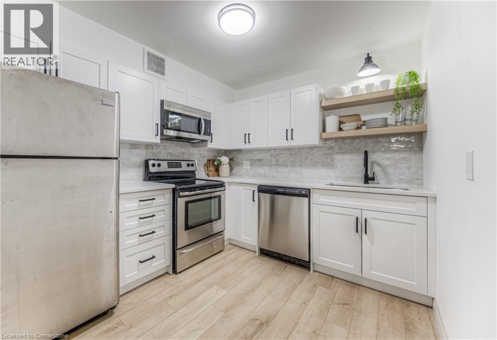 15 Hofstetter Avenue Unit# 321, Kitchener, Ontario  N2A 3Z7 - Photo 6 - 40750042