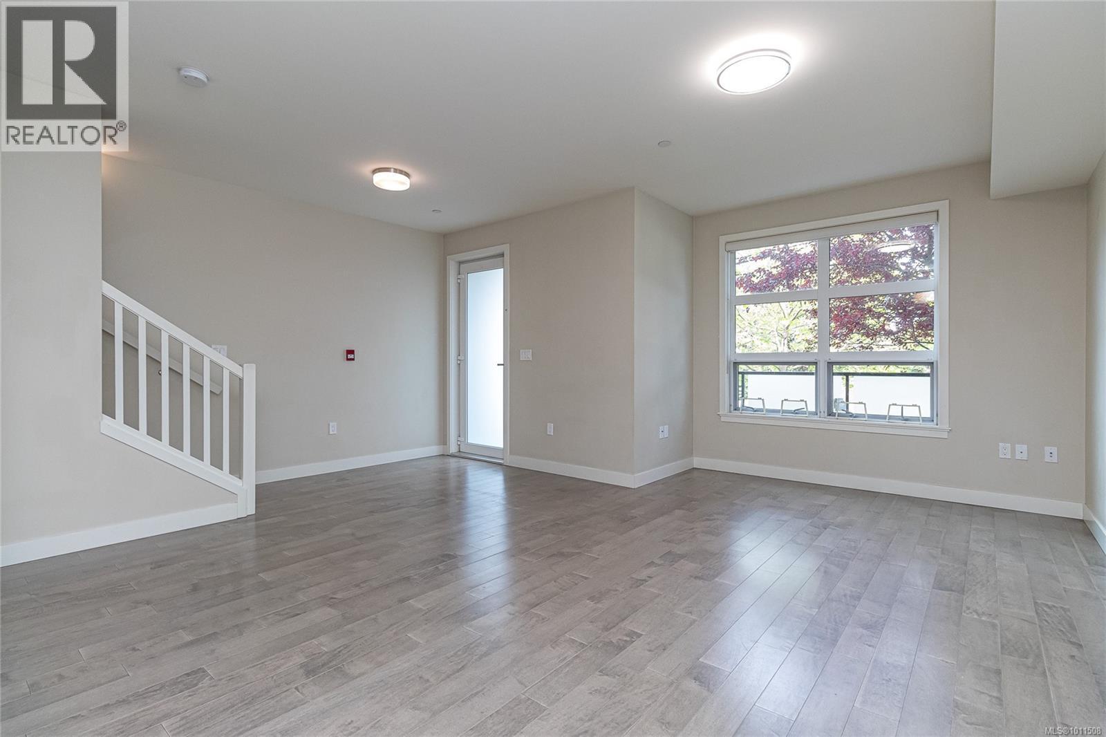102 4000 Shelbourne St, Saanich, British Columbia  V8N 3E4 - Photo 13 - 1011508