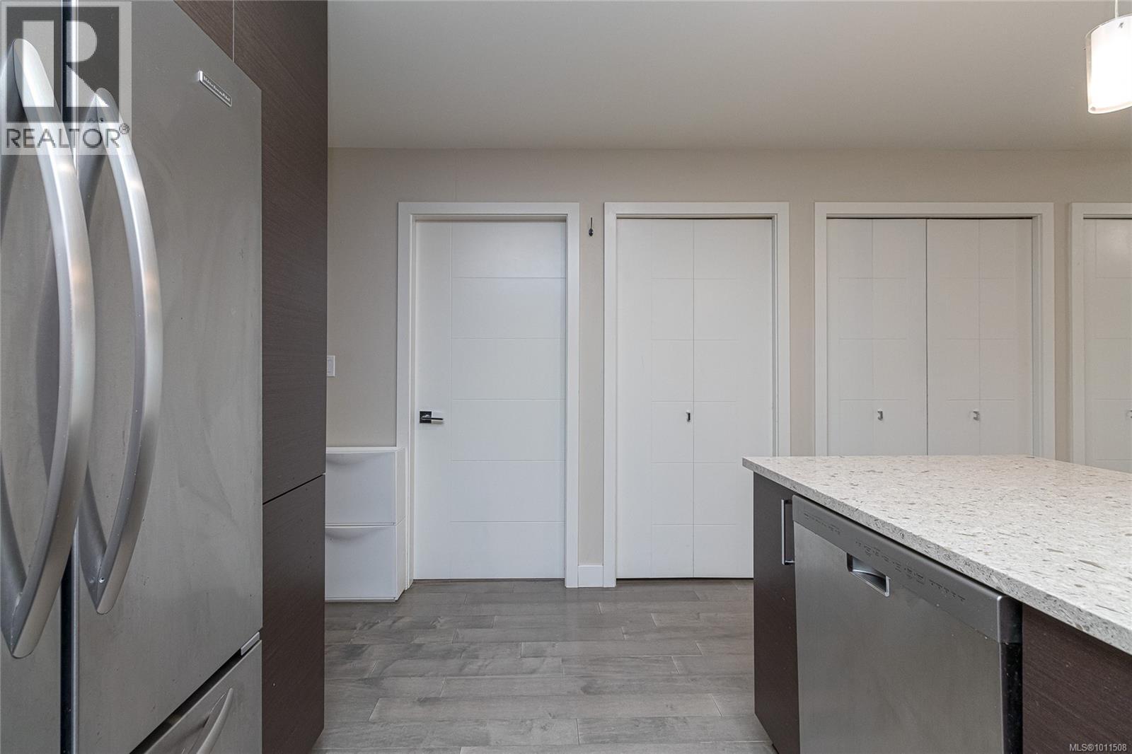 102 4000 Shelbourne St, Saanich, British Columbia  V8N 3E4 - Photo 21 - 1011508