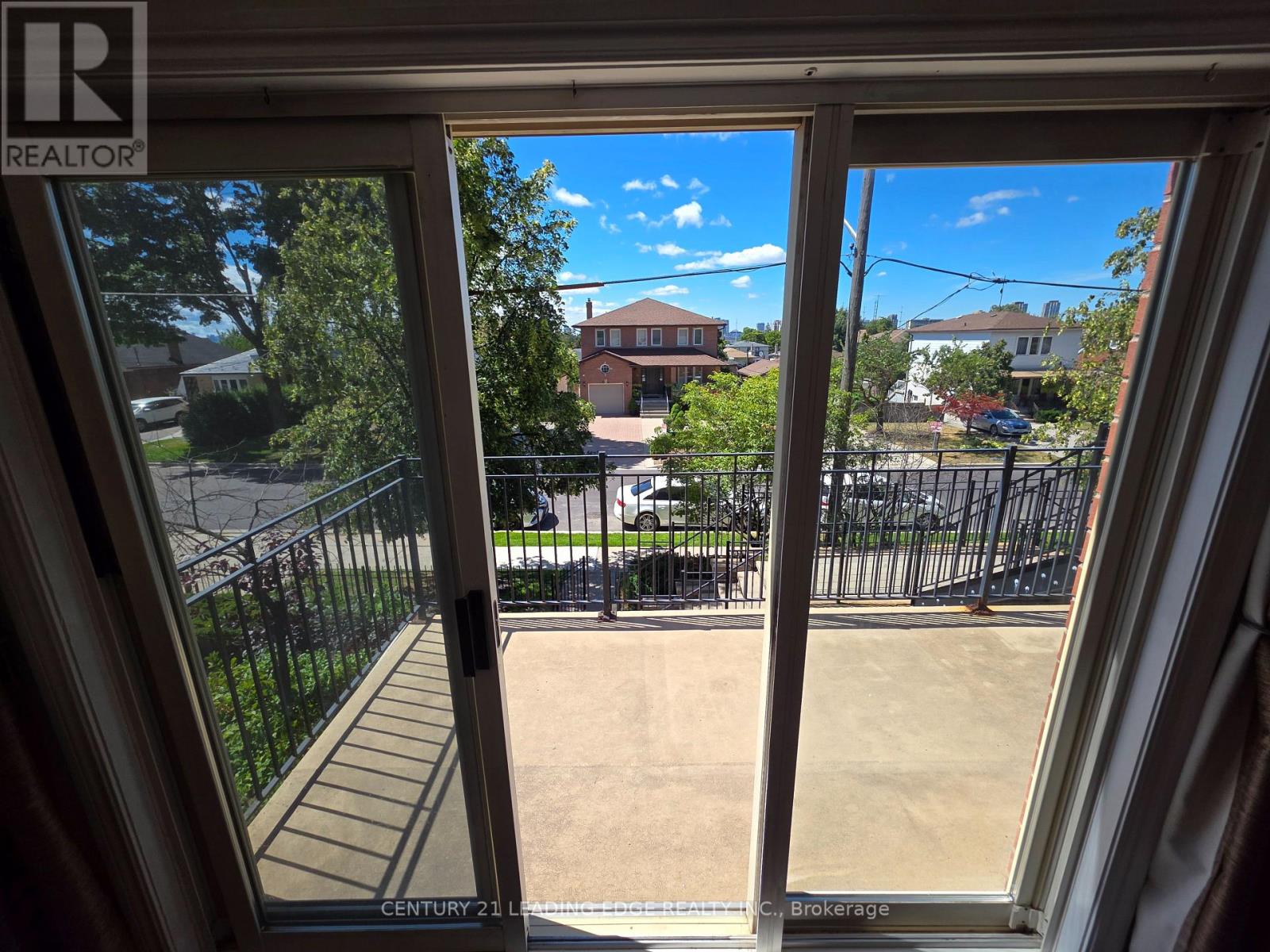 202 - 65 Cranborne Avenue, Toronto, Ontario  M4A 2Y5 - Photo 13 - C12353406