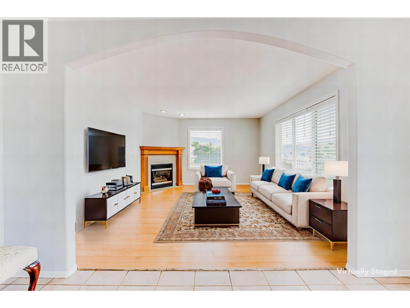 5808 Richfield Place, Vernon, British Columbia  V1H 1A6 - Photo 8 - 10359683