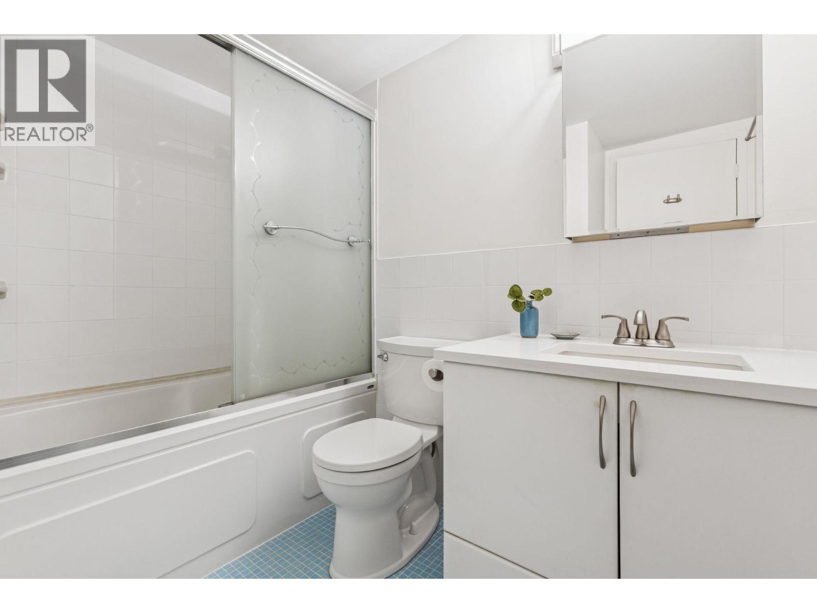 112 1429 E 4th Avenue, Vancouver, British Columbia V5N 1J6 - Photo 13 - R3038478