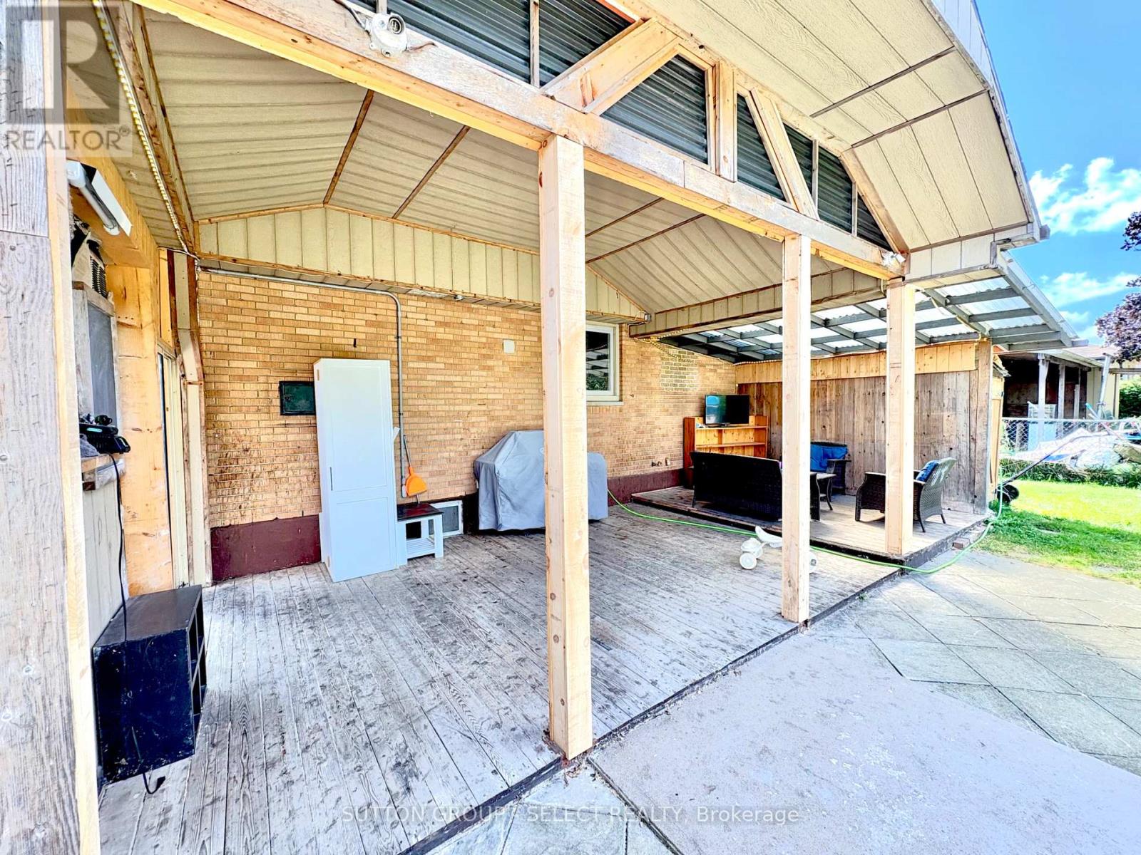 1590 Dixie Street, London East (East H), Ontario  N5V 1Y9 - Photo 16 - X12353505
