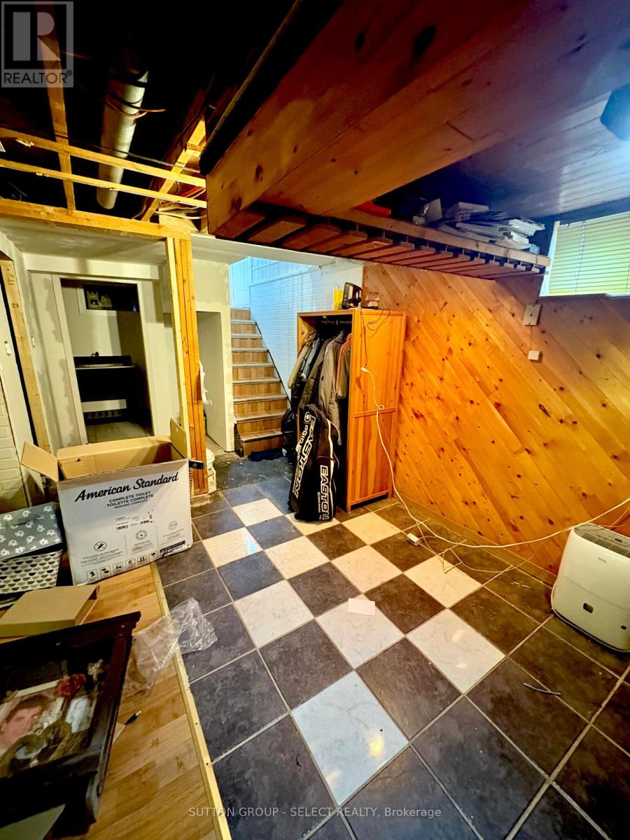 1590 Dixie Street, London East (East H), Ontario  N5V 1Y9 - Photo 26 - X12353505