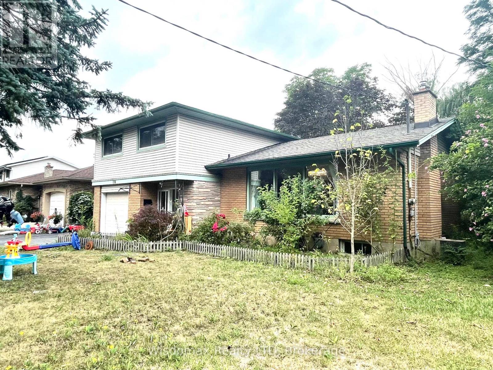 110 Riverview Boulevard, St. Catharines, Ontario  L2T 3M2 - Photo 22 - X12352106