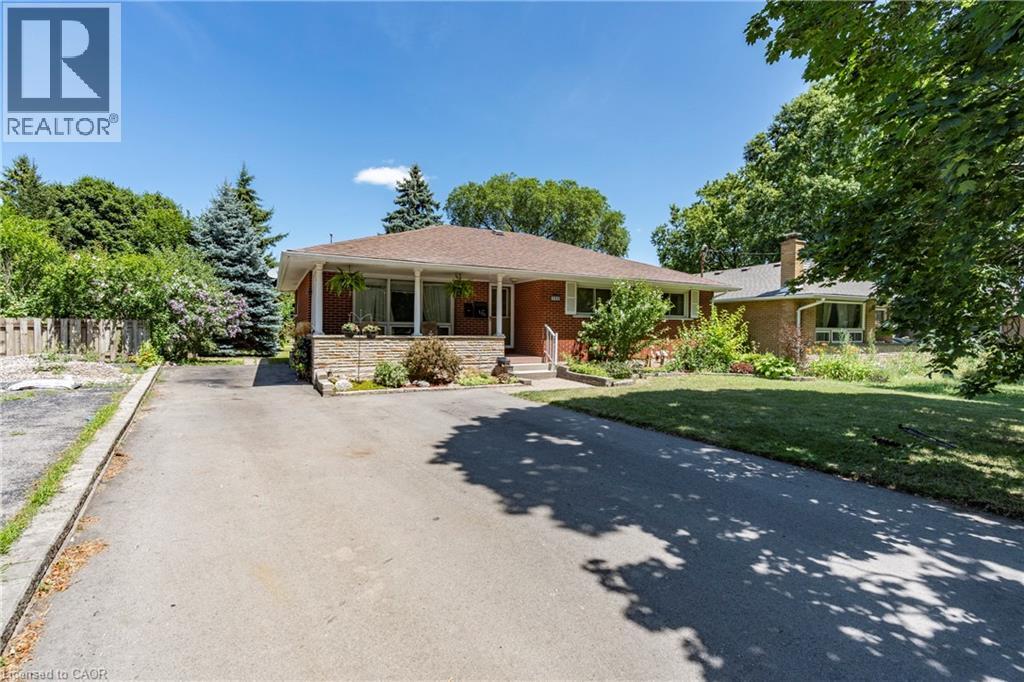 Property at 104 BONIFACE Avenue image 2