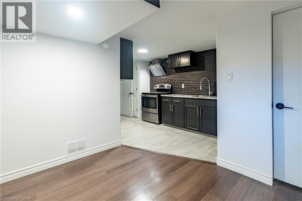 104 Boniface Avenue, Kitchener, Ontario  N2C 1L9 - Photo 16 - 40753513