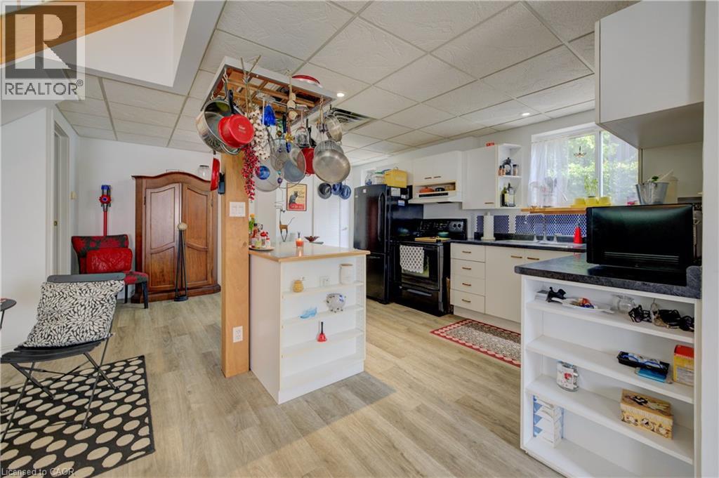 110 Surrey Street E, Guelph, Ontario  N1H 3P9 - Photo 17 - 40753690