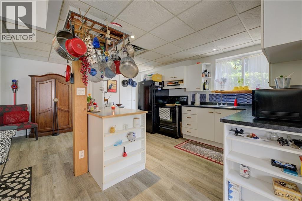 110 Surrey Street E, Guelph, Ontario  N1H 3P9 - Photo 8 - 40753690