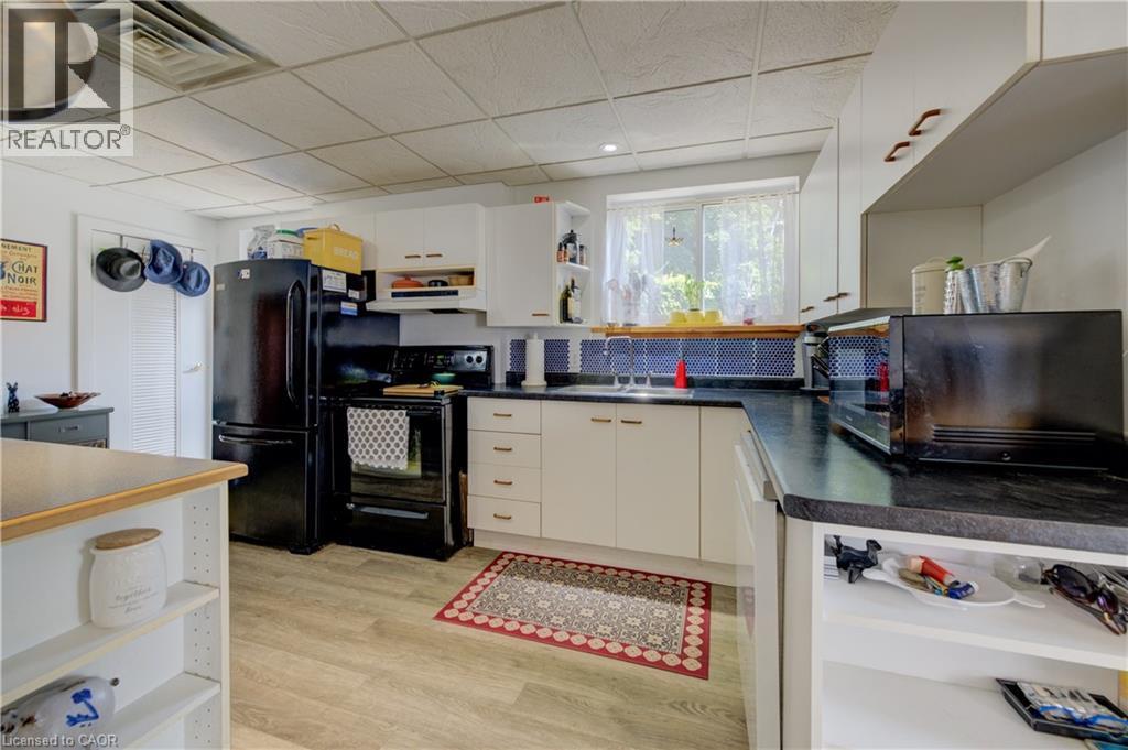 110 Surrey Street E, Guelph, Ontario  N1H 3P9 - Photo 9 - 40753690