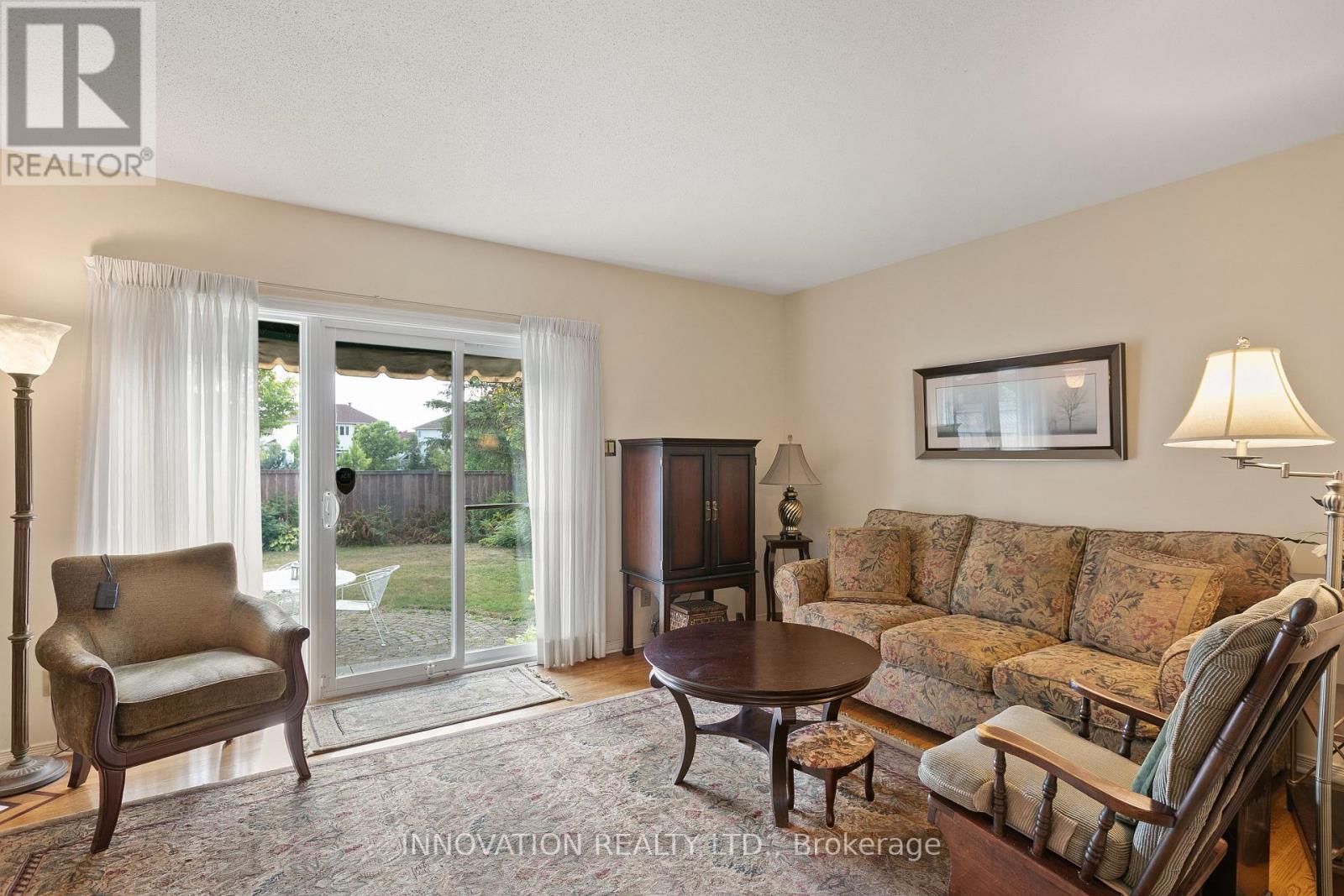 32 Framingham Crescent, Ottawa, Ontario  K2J 3J8 - Photo 8 - X12353479