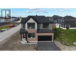 808 ANEMONE MEWS, Ottawa, Ontario