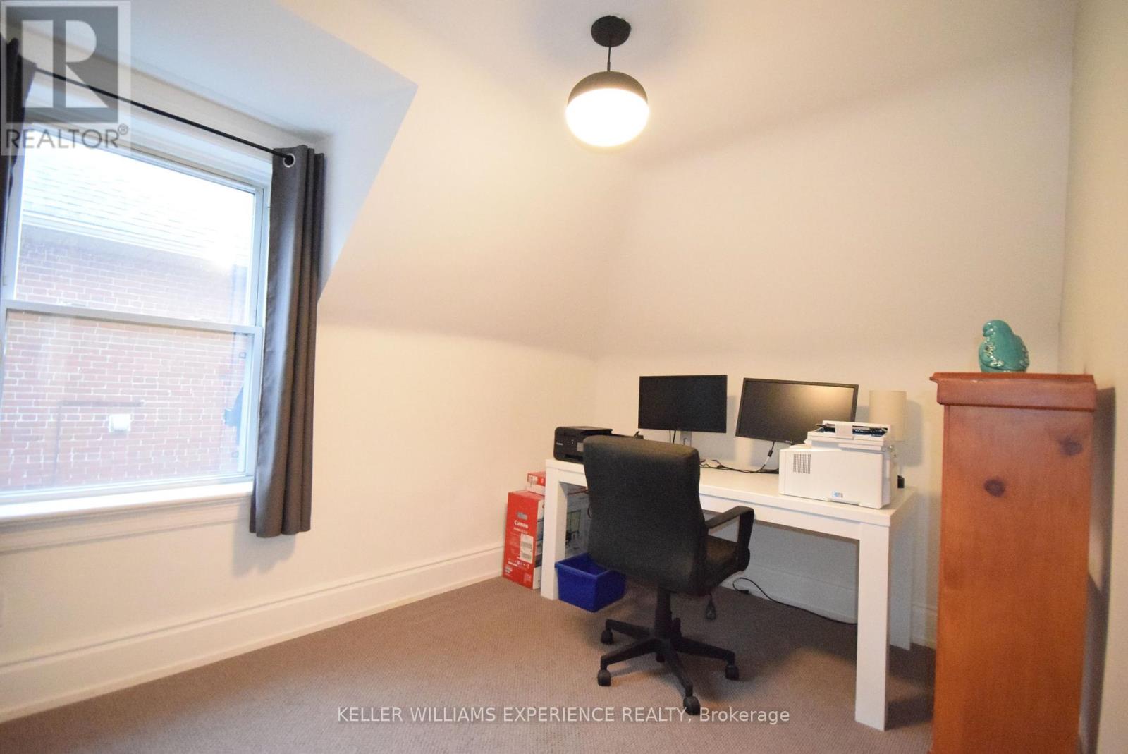 184 Bradford Street, Barrie, Ontario  L4N 3B5 - Photo 28 - S12353436