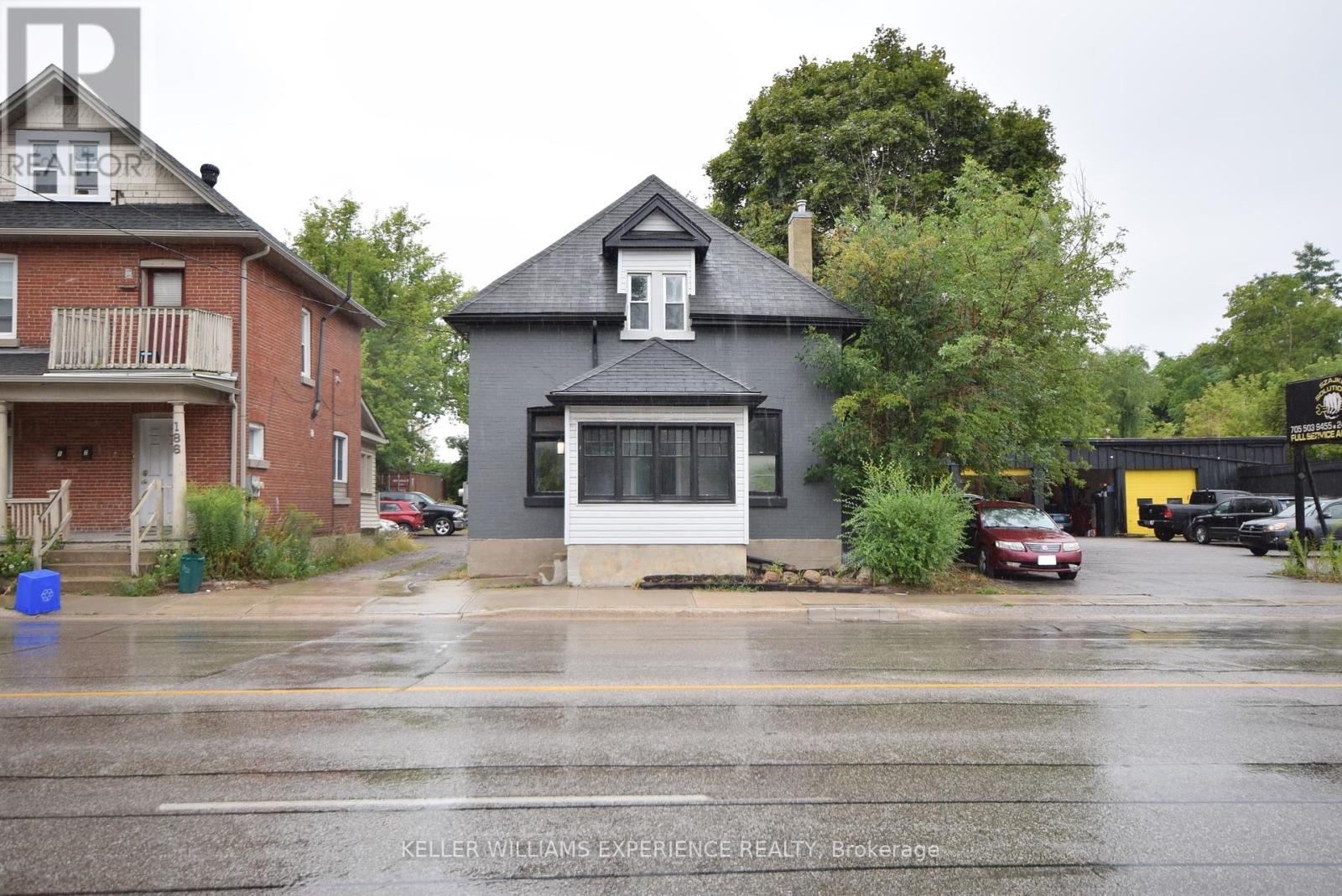 184 Bradford Street, Barrie, Ontario  L4N 3B5 - Photo 35 - S12353436