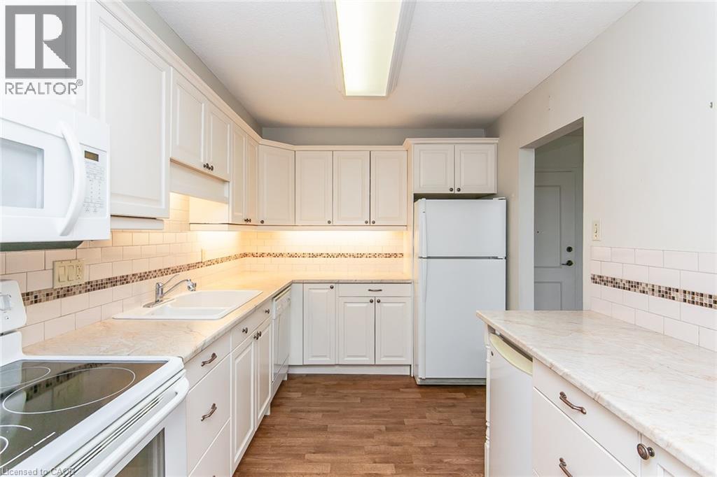 65 Westmount Road N Unit# 808, Waterloo, Ontario  N2L 5G6 - Photo 20 - 40754689