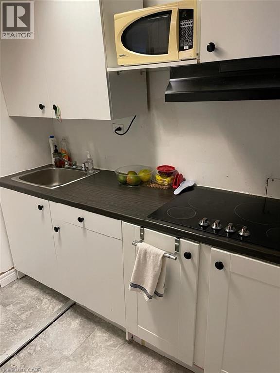 Photo 13 of 16 for 988 Prosperity Court