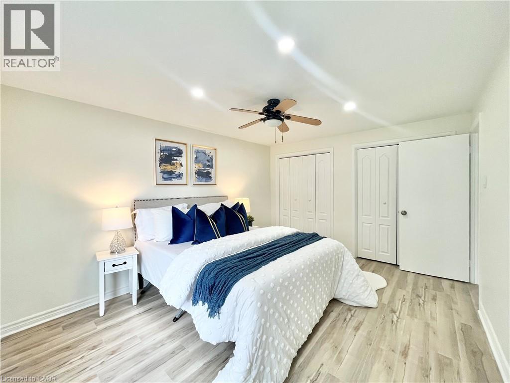 Photo 17 of 36 for 497 Regal Drive