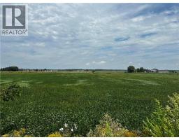 1052 WALTON Avenue, Listowel, Ontario