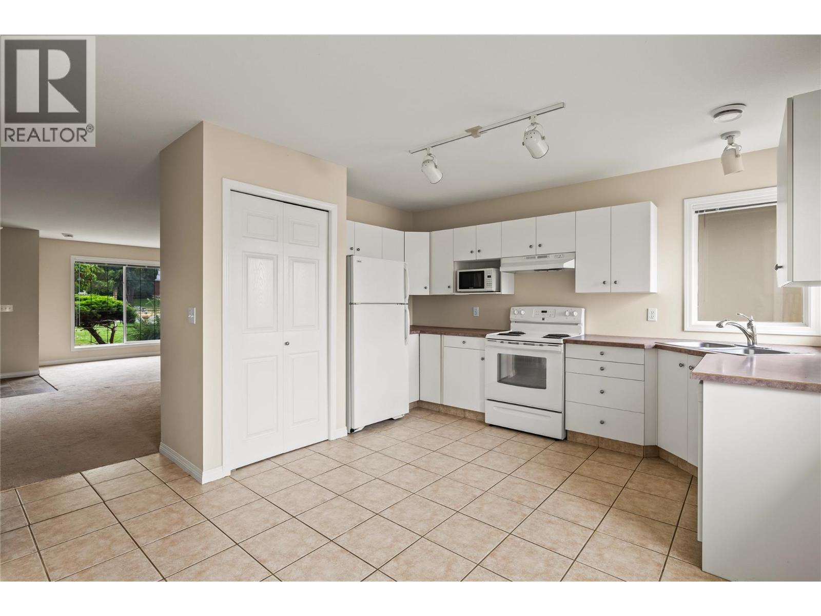 2440 Old Okanagan Highway Unit# 432, Westbank, British Columbia V4T 1X6 - Photo 14 - 10359722