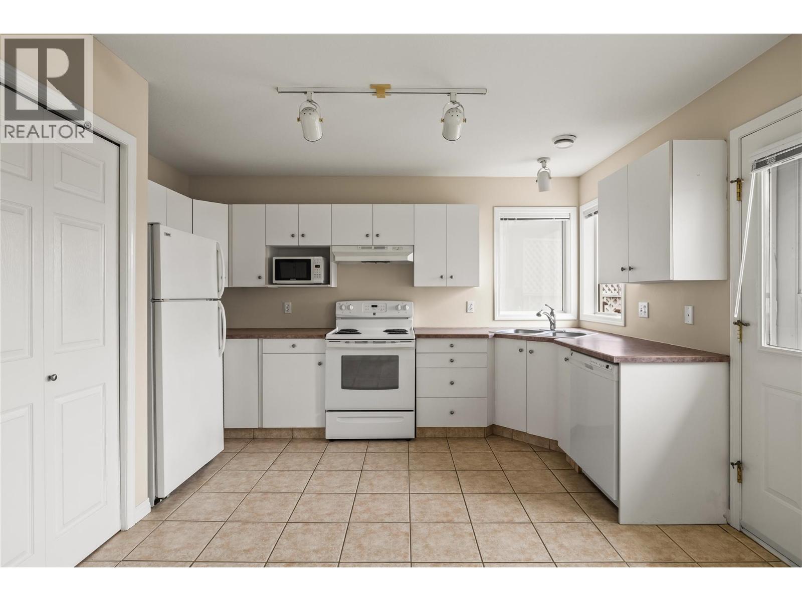 2440 Old Okanagan Highway Unit# 432, Westbank, British Columbia V4T 1X6 - Photo 16 - 10359722