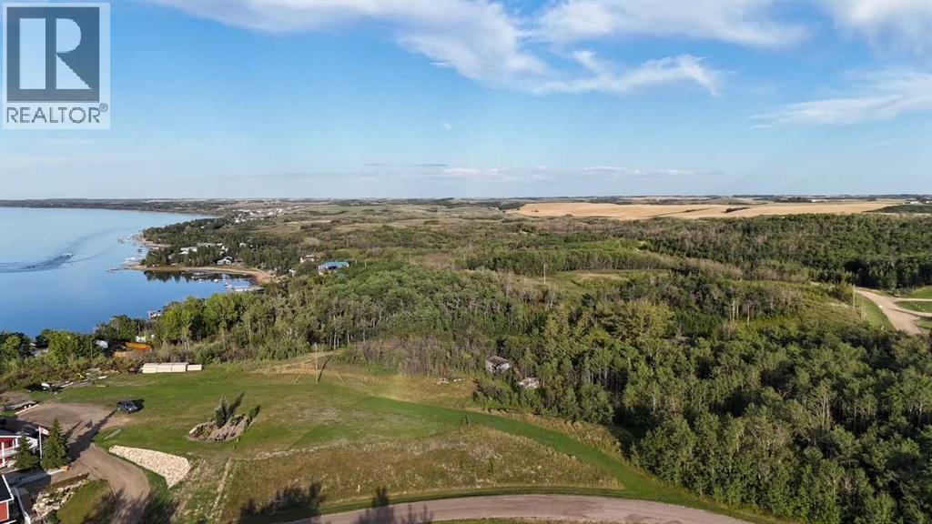 8 Whitetail Close, Rochon Sands, Alberta  T0C 2L0 - Photo 1 - A2190266