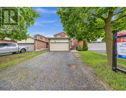 21 TOBA CRESCENT, Brampton, Ontario