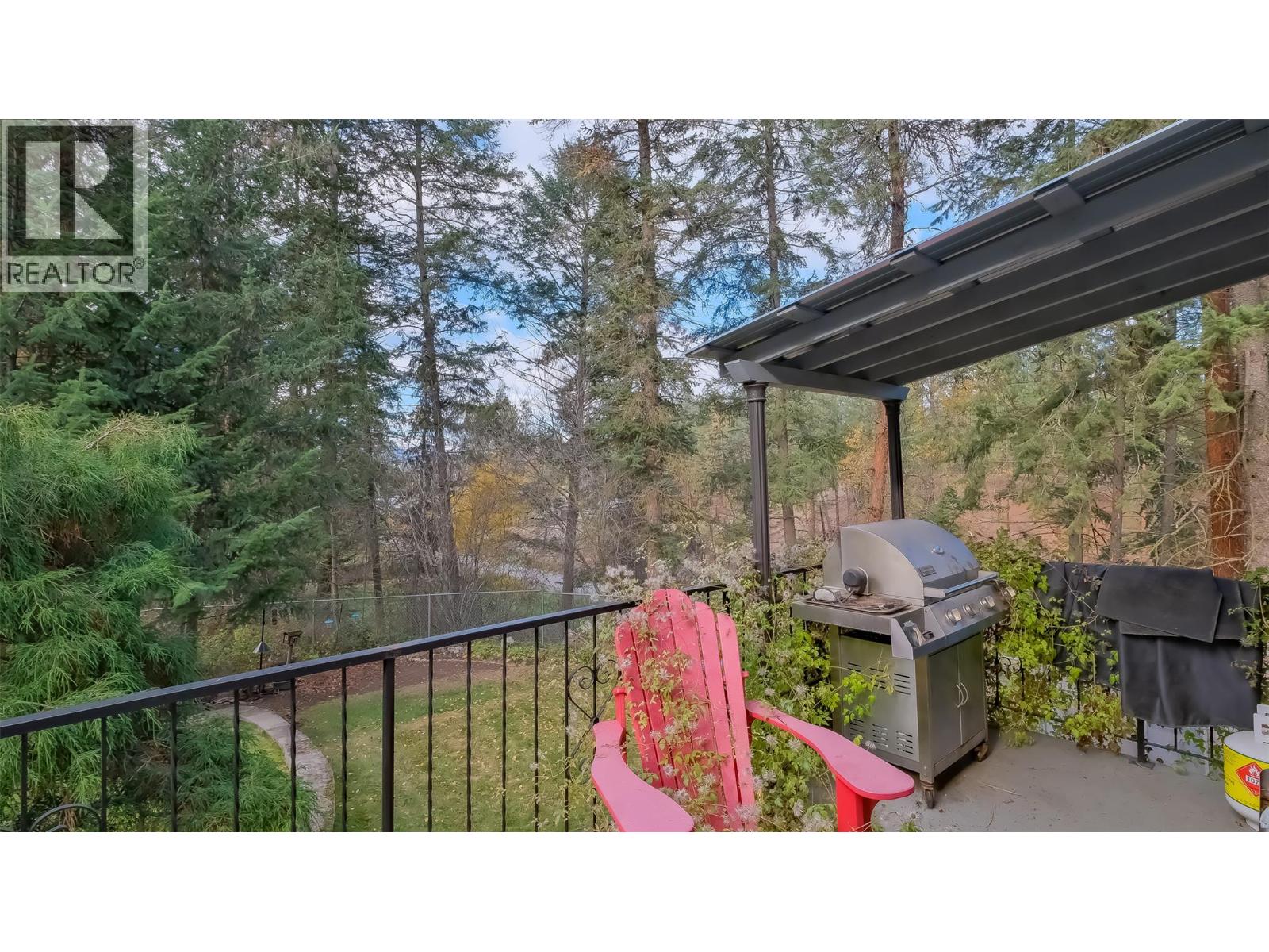 4099 Miller Road, Kelowna, British Columbia  V1W 4C7 - Photo 32 - 10359919