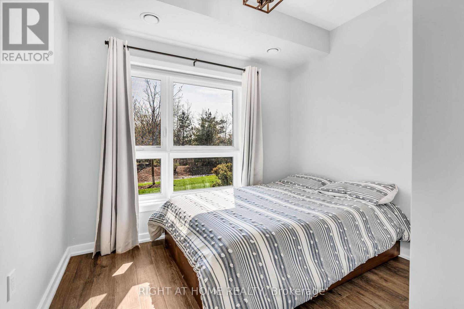 Ll12 - 25 Kay Crescent, Guelph, Ontario N1L 0P2 - Photo 18 - X12353388