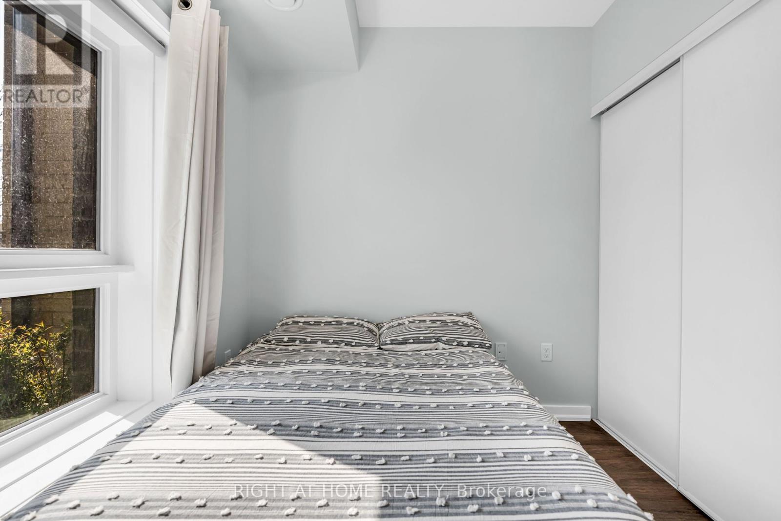 Ll12 - 25 Kay Crescent, Guelph, Ontario N1L 0P2 - Photo 19 - X12353388