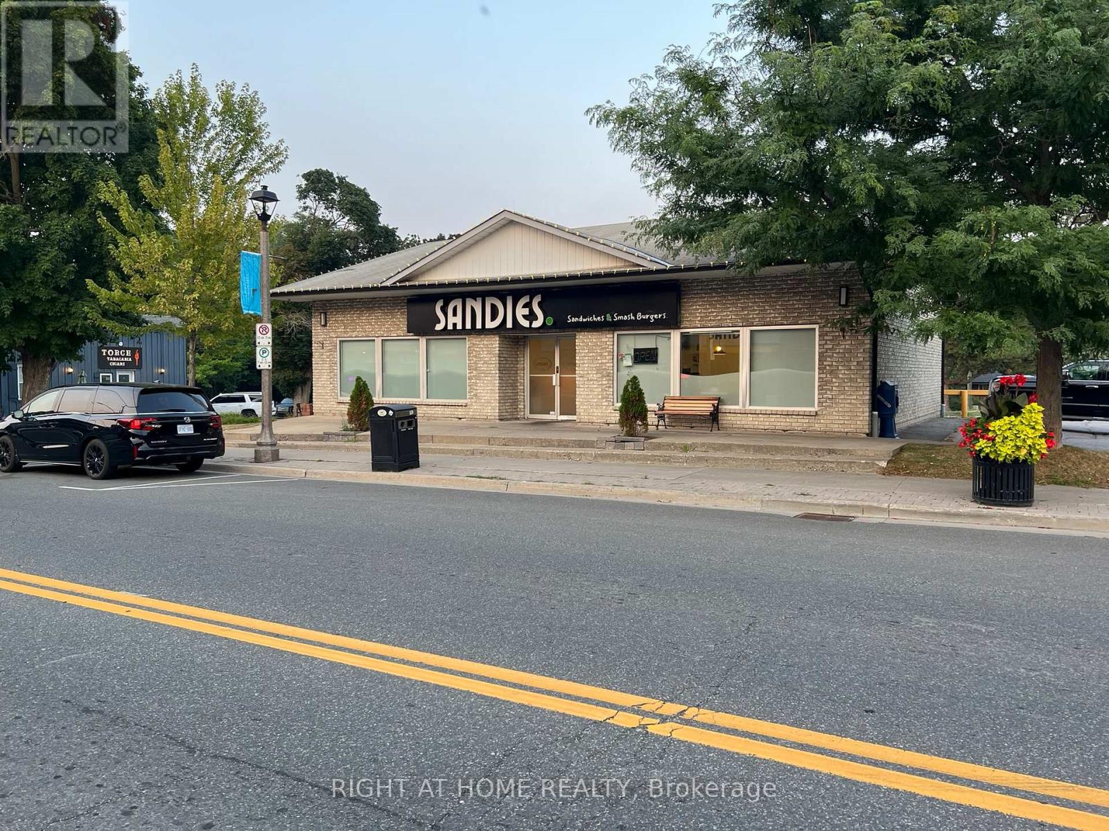 67 BALDWIN STREET N, Whitby, Ontario