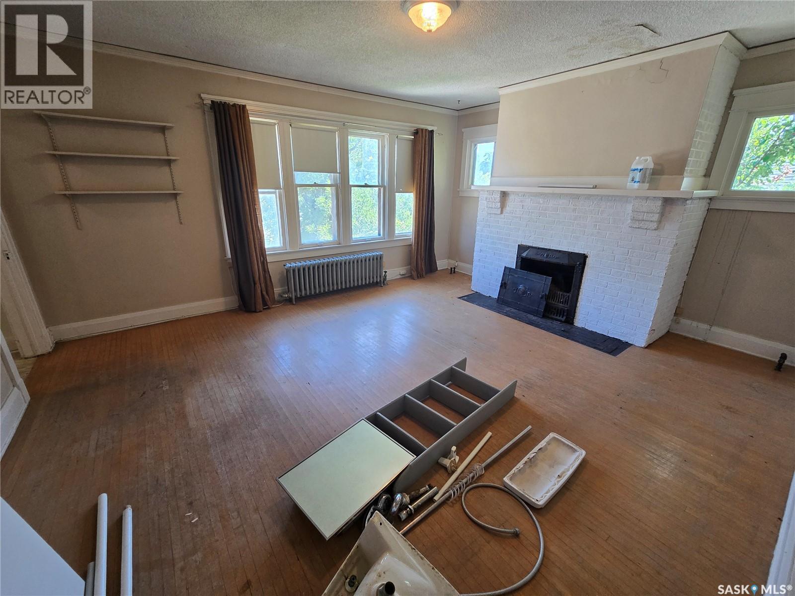 347 Government Road Nw, Weyburn, Saskatchewan  S4H 0P5 - Photo 28 - SK016023