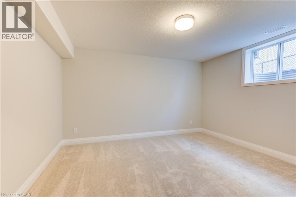 106 South Parkwood Boulevard, Elmira, Ontario  N3B 0E6 - Photo 36 - 40688450