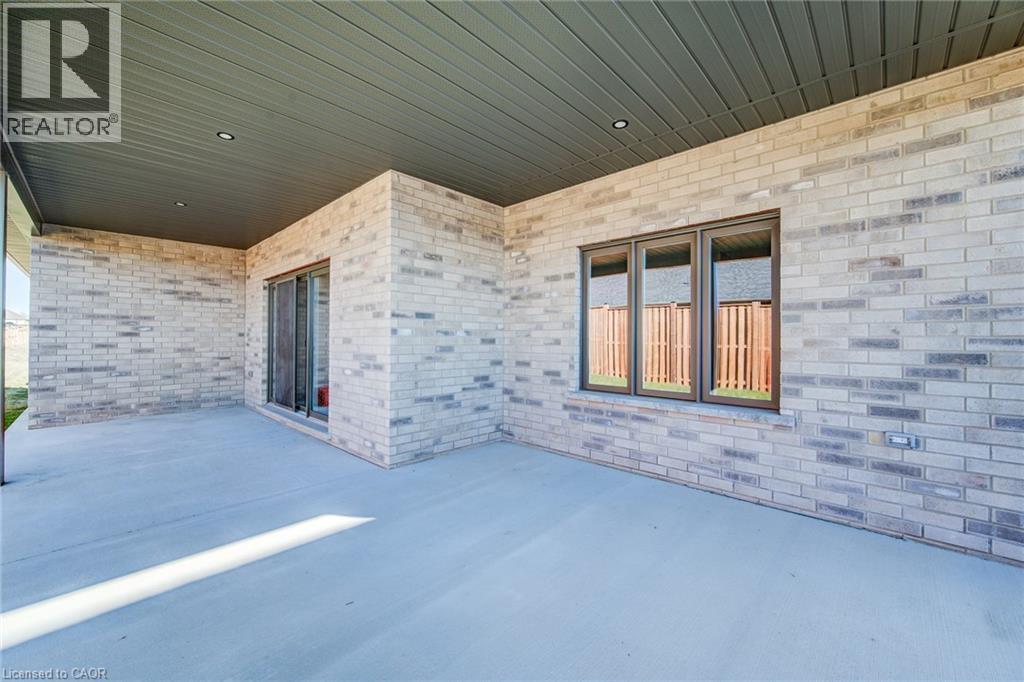 106 South Parkwood Boulevard, Elmira, Ontario  N3B 0E6 - Photo 43 - 40688450